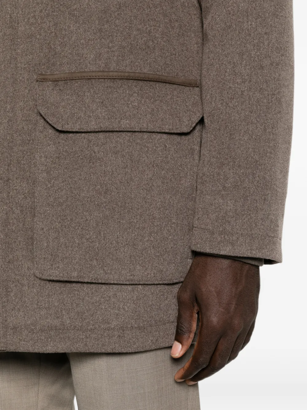 Corneliani Jas met klepzak en hoge hals Bruin