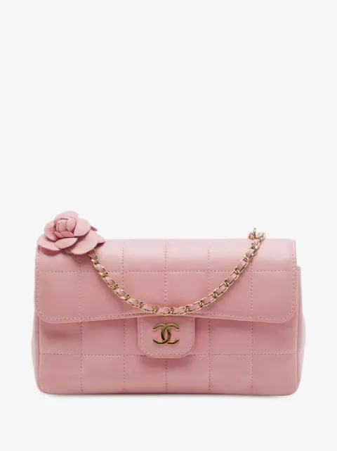 CHANEL Pre-Owned 2003-2004 Mini CC Chocolate Bar Lambskin Camellia Flap crossbody bag