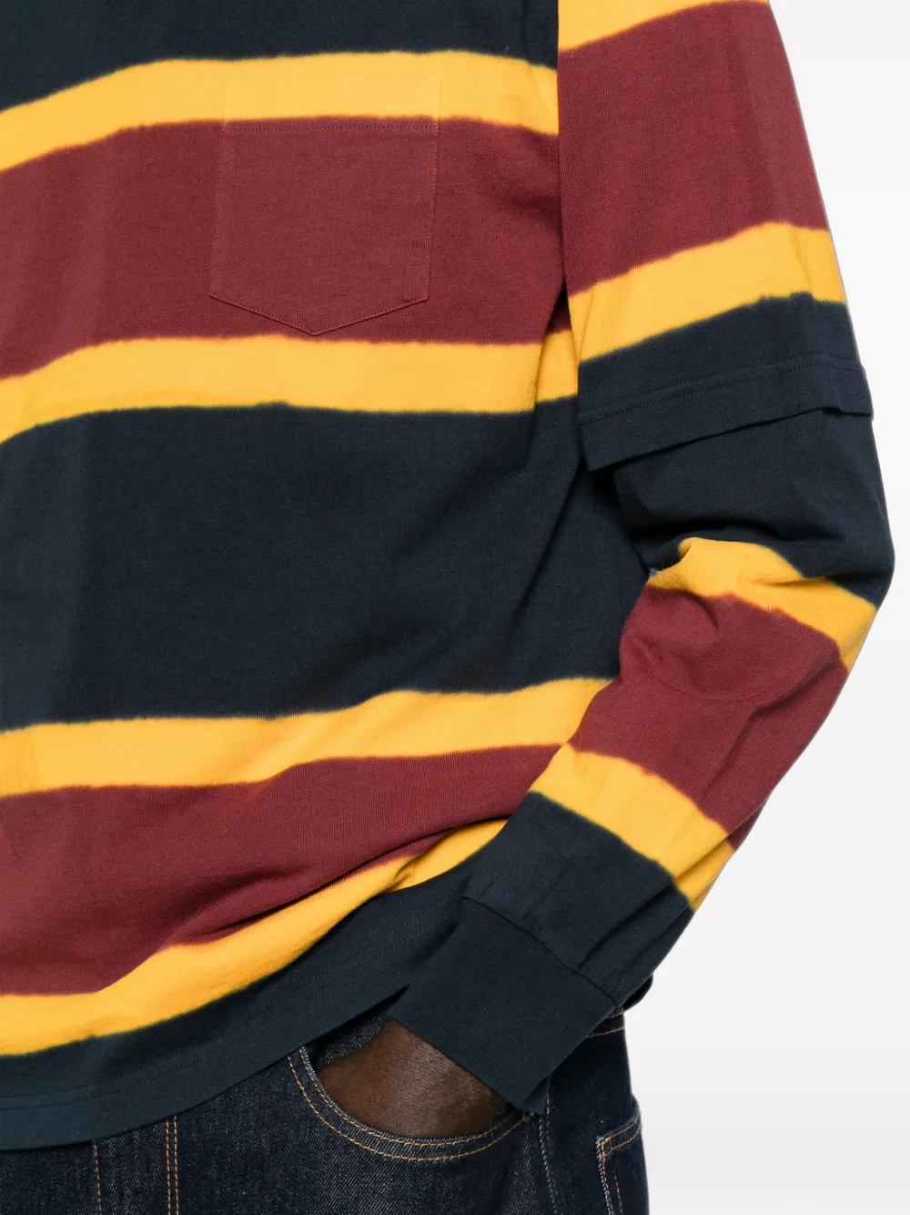 sacai Gestreepte gebreide trui met gelaagde mouwen Blauw