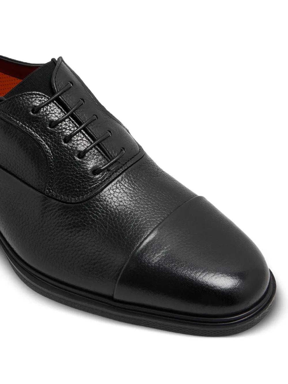 Santoni Leren Oxford schoenen met kapneus Zwart