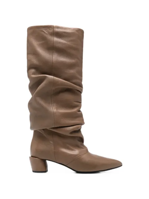 Liska botas holgadas con puntera en punta