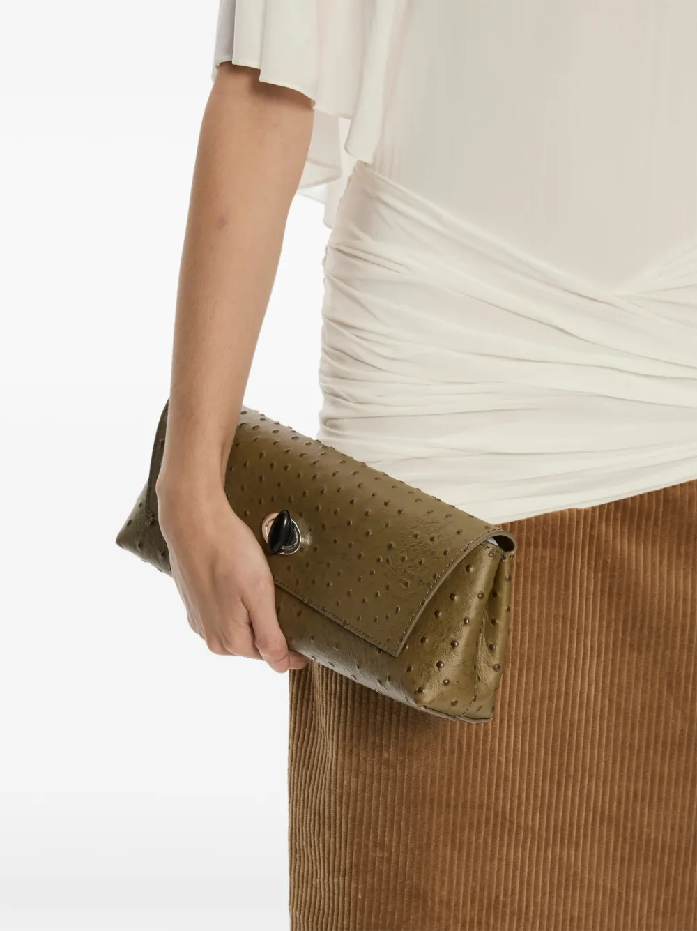 Christopher Esber Buki clutch met struisvogel-effect Bruin