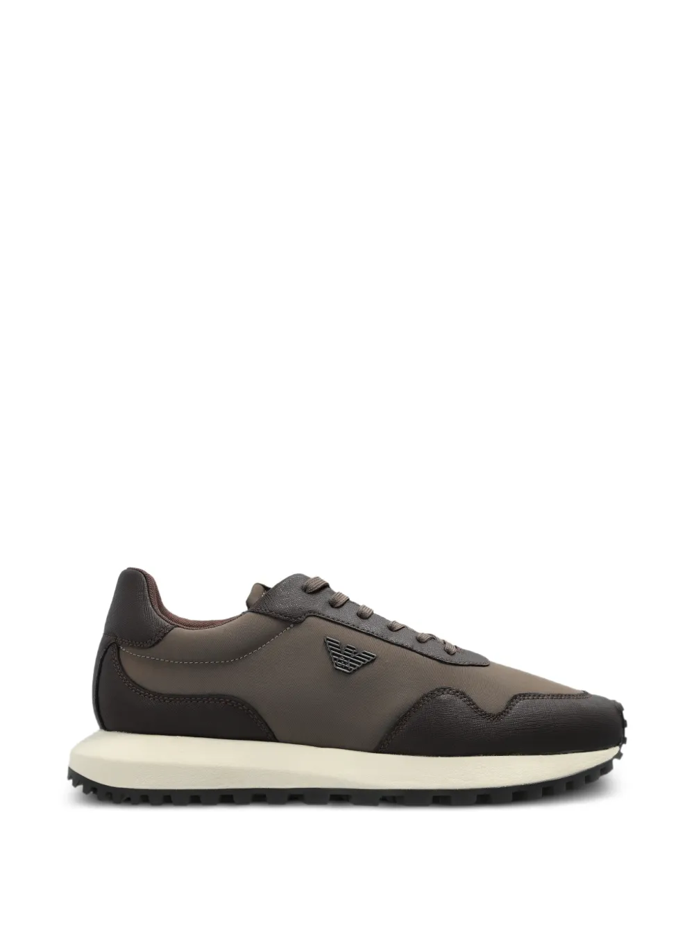 Emporio Armani logo-plaque sneakers Bruin