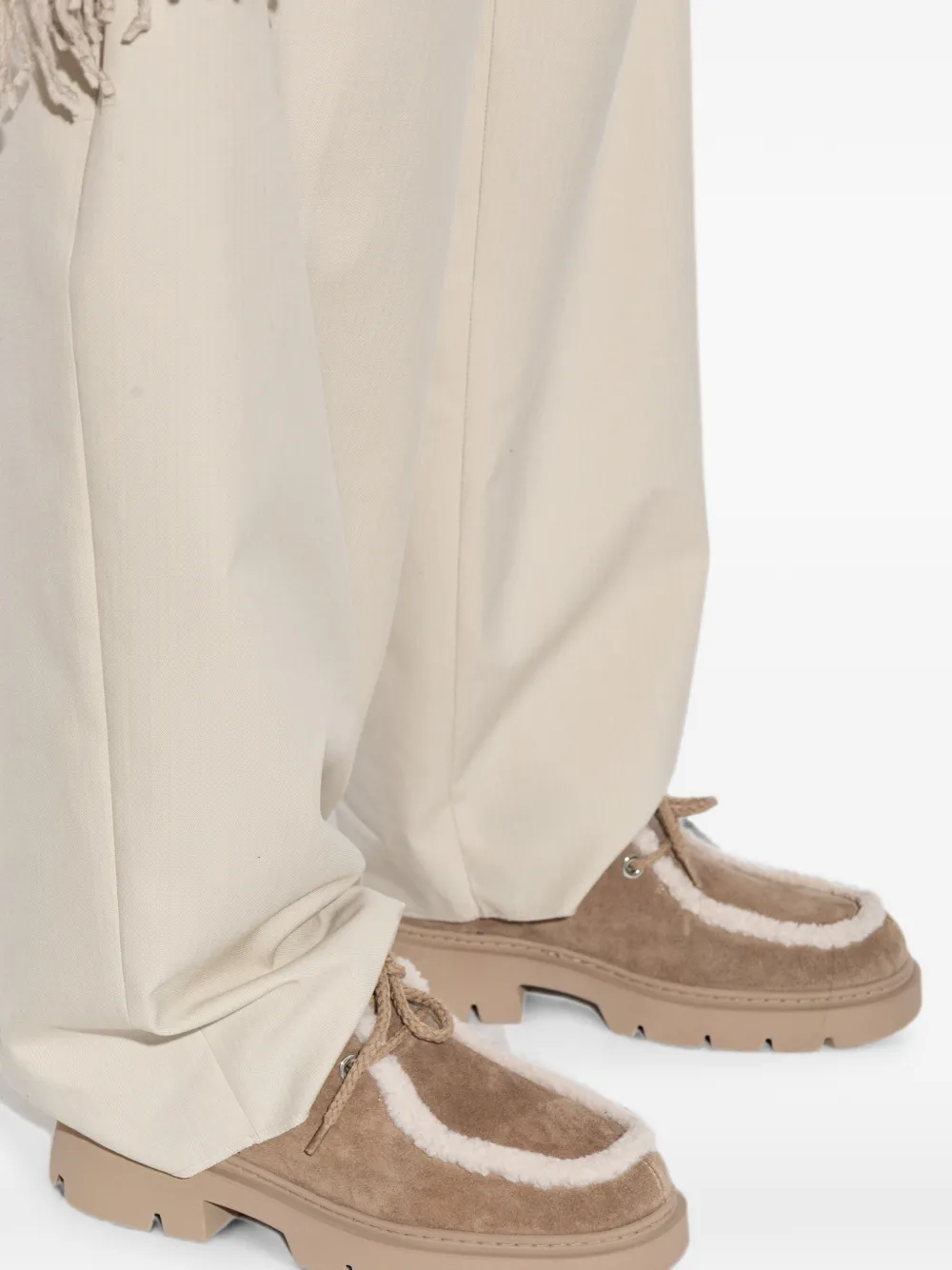 Inuikii Mocabee Curly schoenen Bruin
