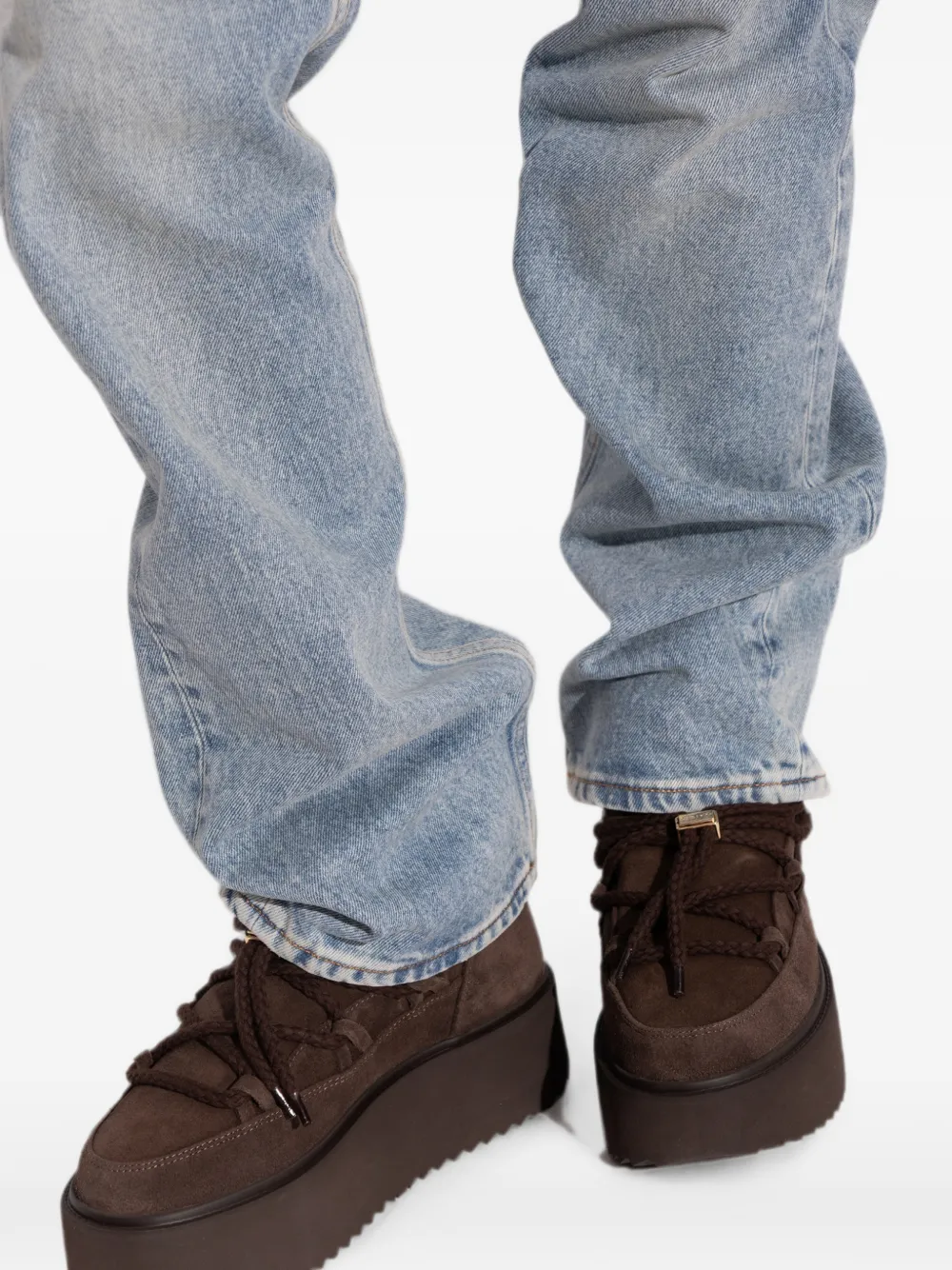 Inuikii Classic Low snowboots met plateauzool Bruin