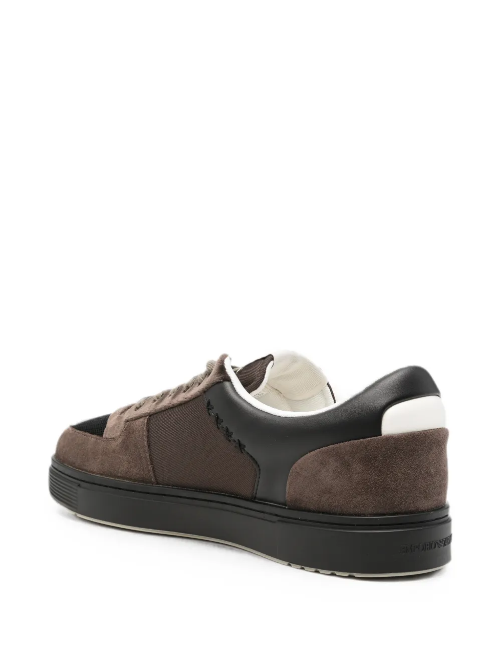 Emporio Armani Suède sneakers met vlakken Bruin