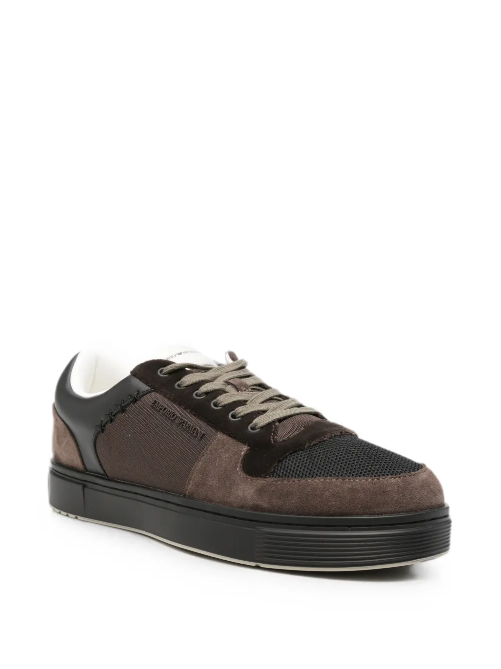 Emporio Armani Suède sneakers met vlakken Bruin