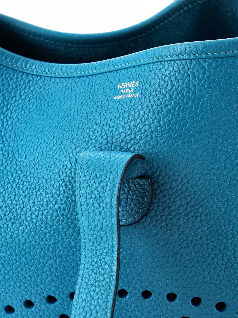 Hermès Pre-owned Evelyne Bag Gen III Clemence GM Crossbody Bag in Blue, view 5