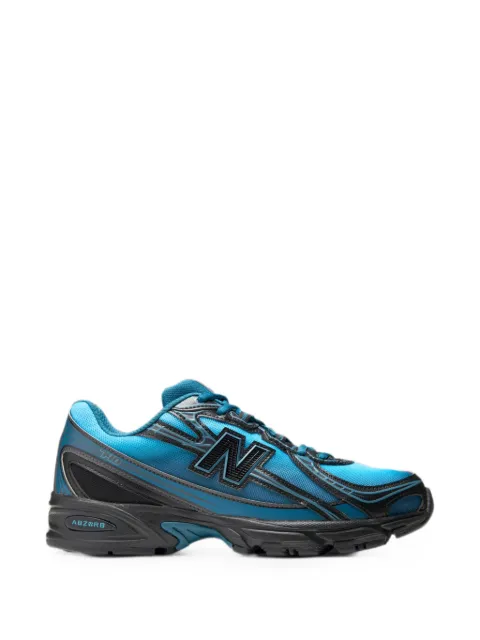 New Balance 740 shoes