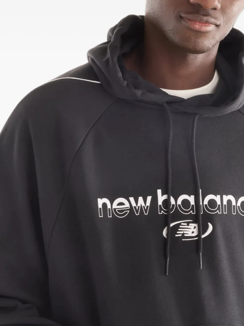 New Balance Trackside french-terry crew hoodie Zwart