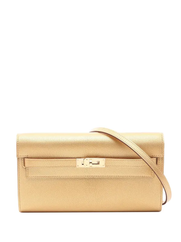 Hermès Pre-owned 2025 Metallic Chevre Mysore Kelly to Go Wallet Crossbody Bag in Gold