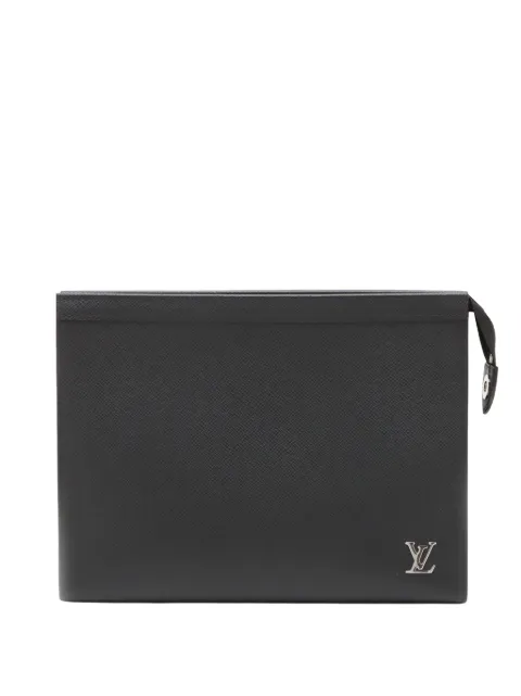 Louis Vuitton Pre-Owned 2021 Taiga Pochette Voyage MM clutch bag
