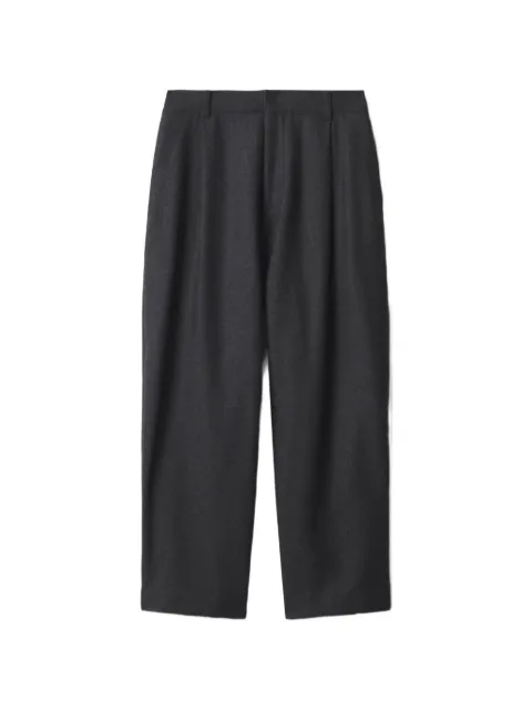 Maison Kitsuné pantalones de lana con pinzas