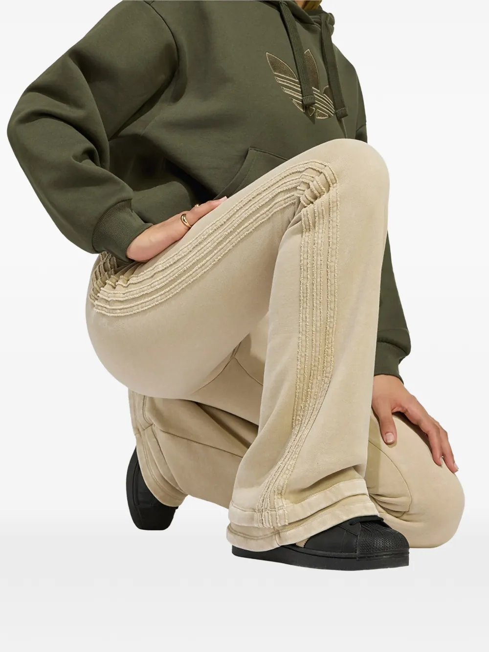 adidas SST bootcut broek Beige