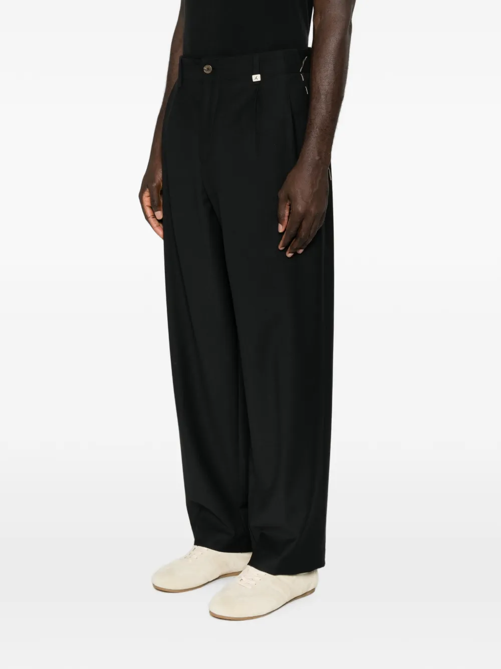 Myths Straight broek met geplooide voorkant Zwart