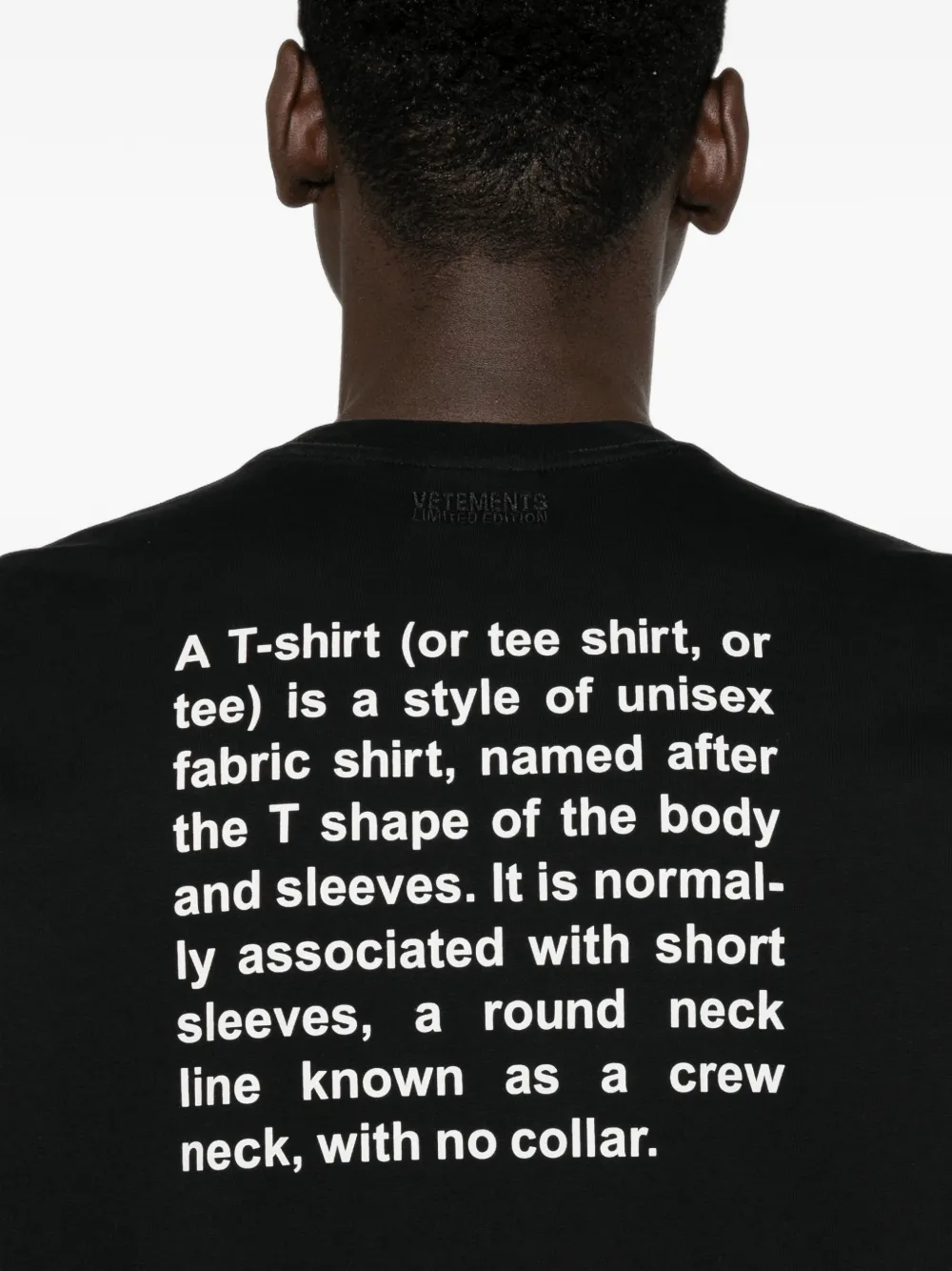 VETEMENTS T-shirt met tekst Zwart