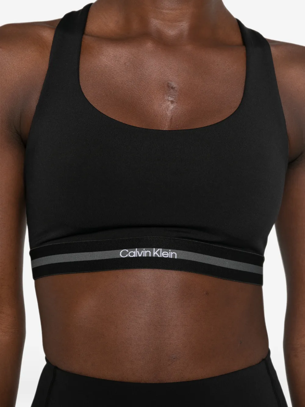 Calvin Klein Racerback sport-bh met logoband Zwart
