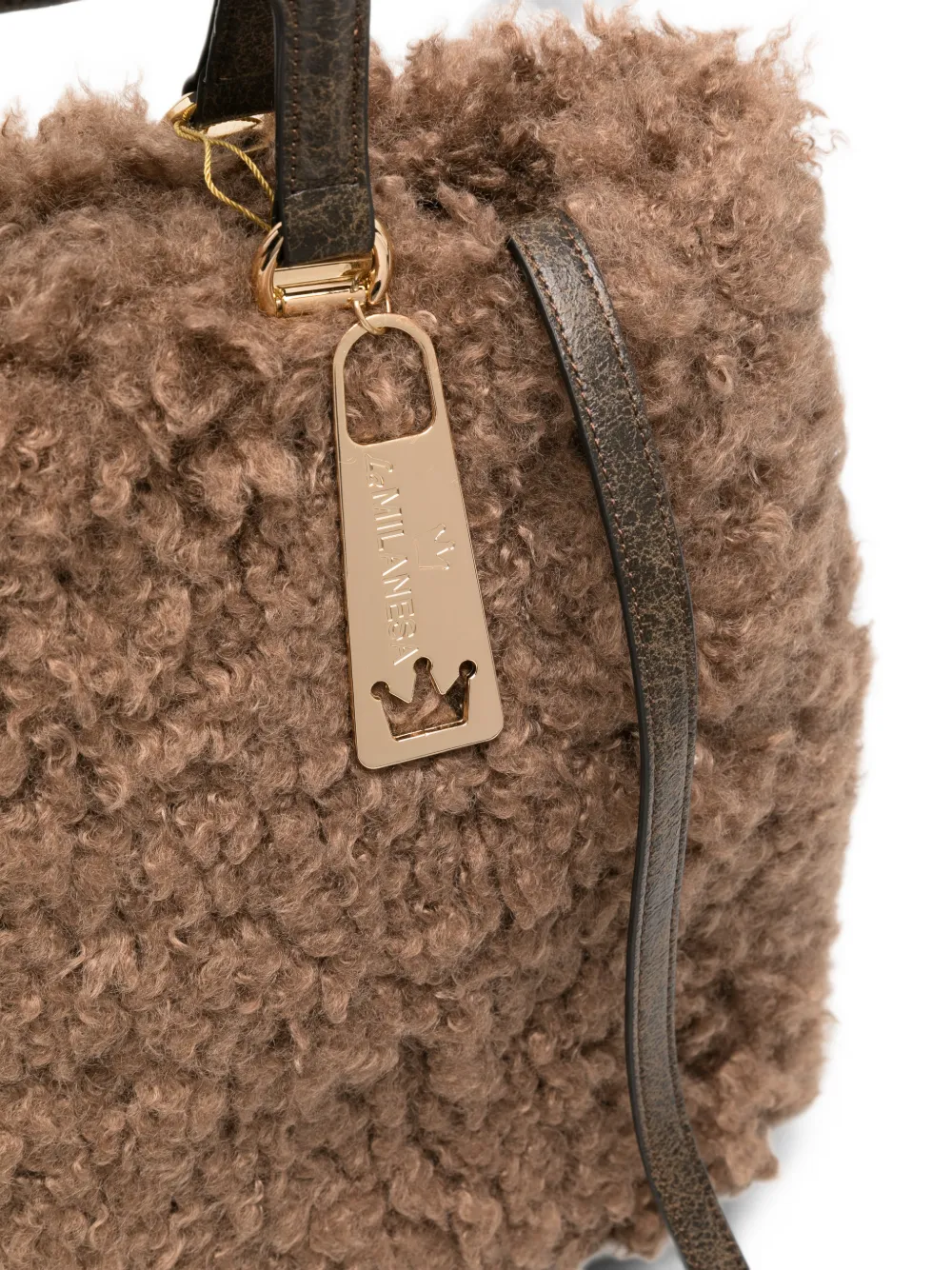 la milanesa Amal clutch van imitatielamswol Bruin