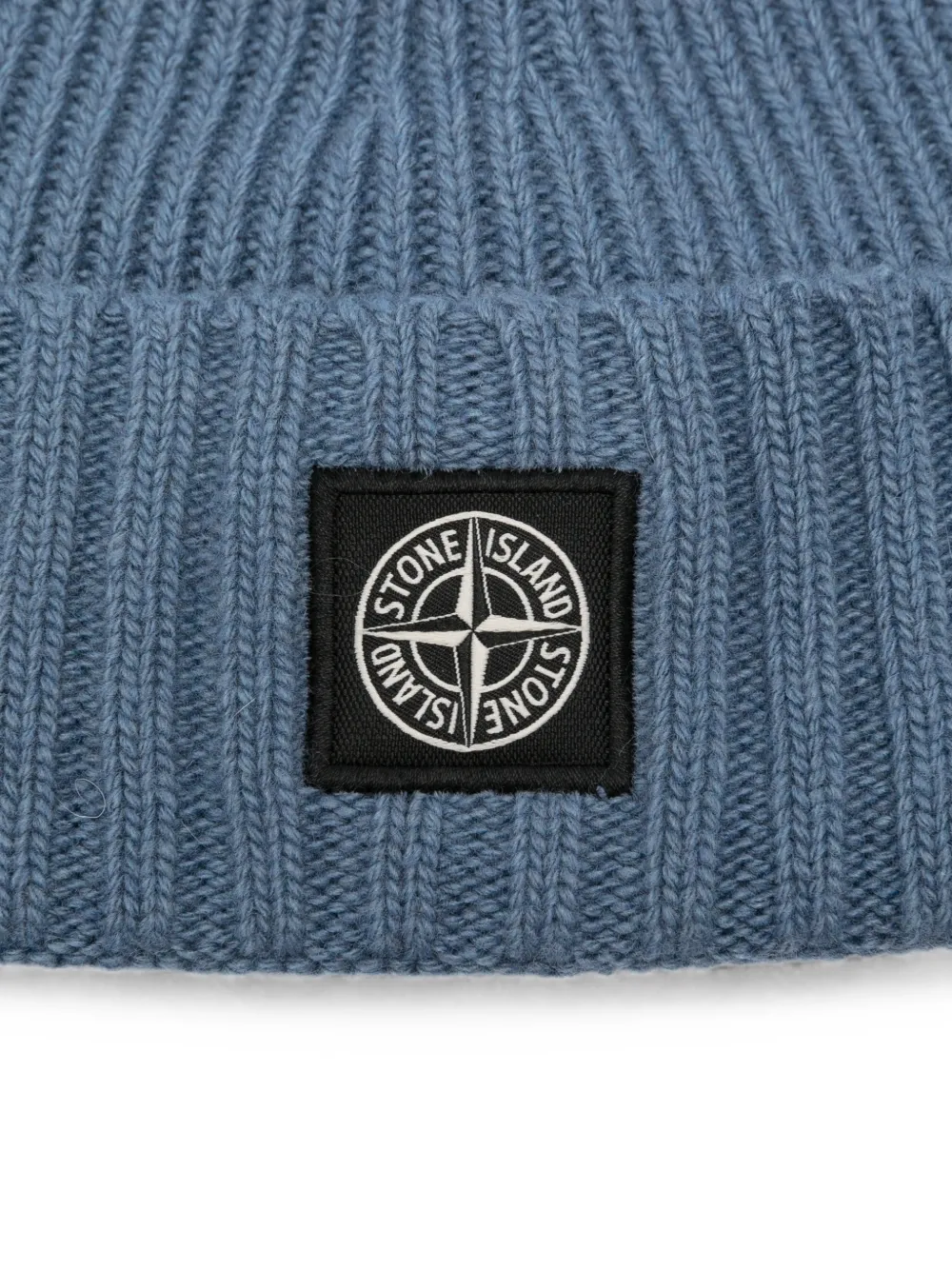 Stone Island Junior Ribgebreide muts met logo-patch Blauw