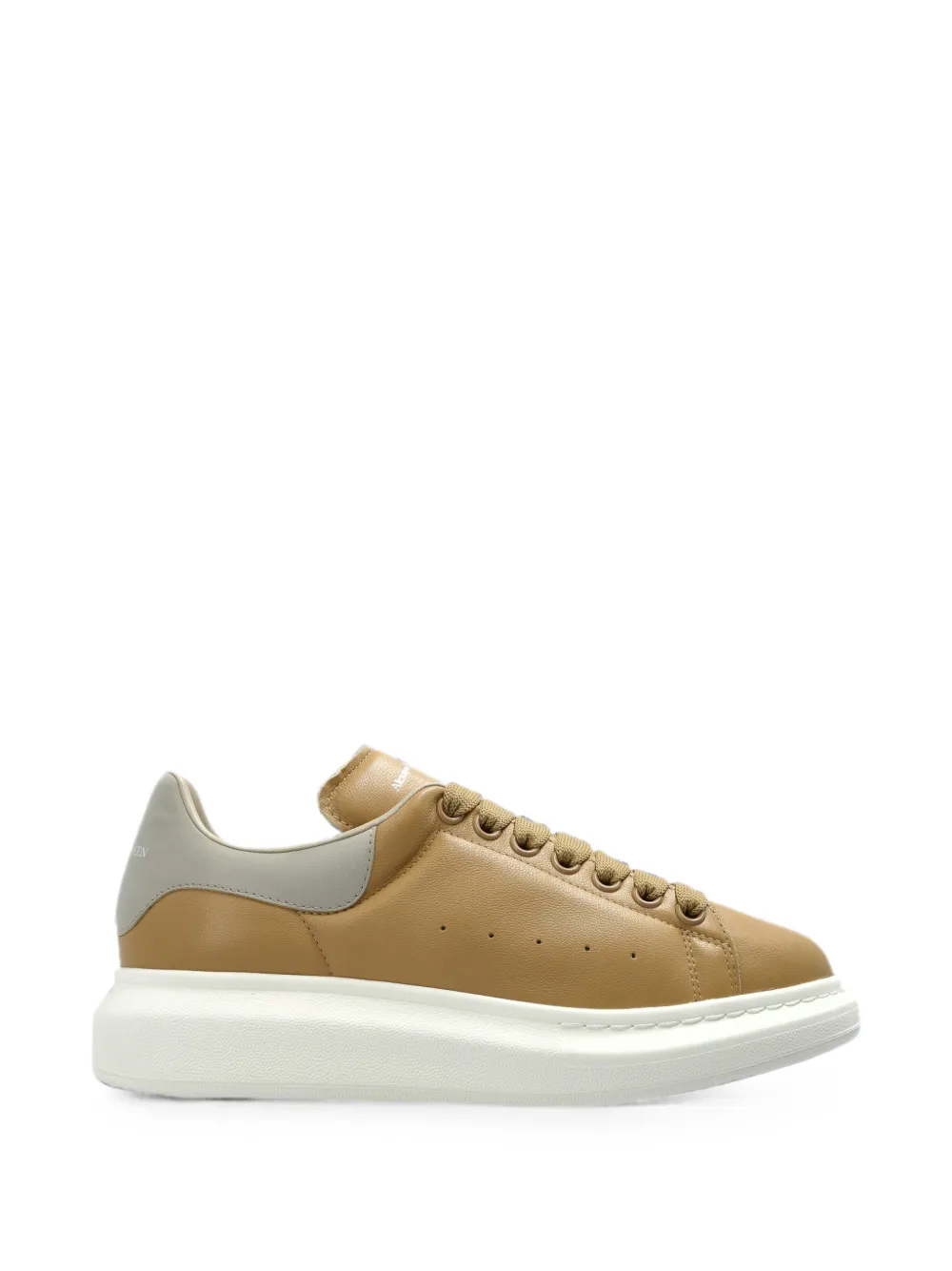 Alexander McQueen Oversized sports shoes Bruin