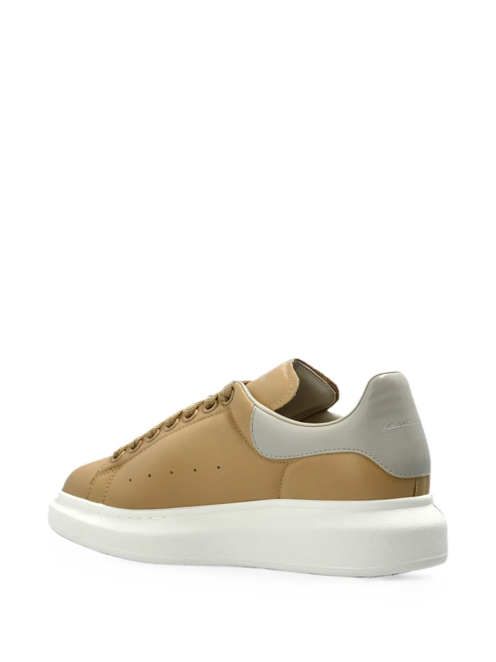 Alexander McQueen Oversized sports shoes Bruin