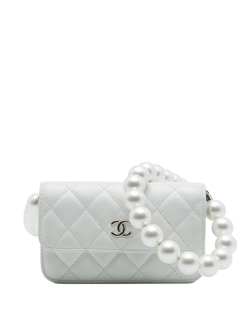 CHANEL Pre-Owned 2021 CC Quilted Lambskin Maxi Pearl Chain Strap crossbody bag - Bianco