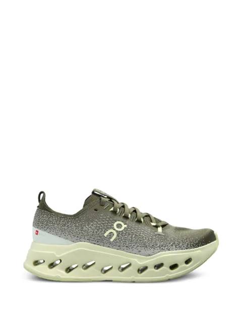 On baskets Cloudsurfer Max