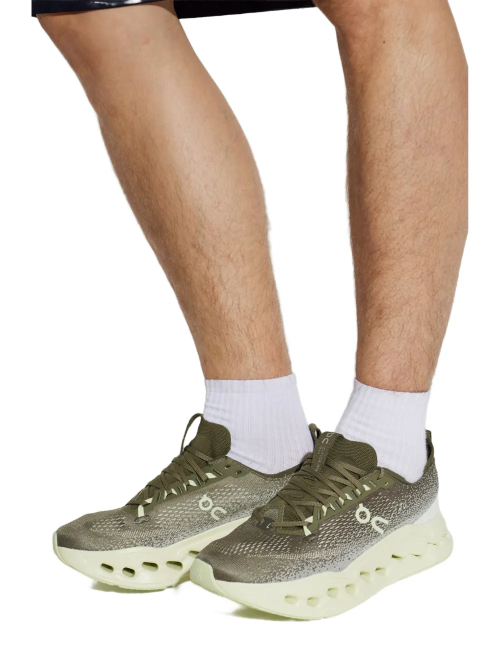 On Cloudsurfer Max sneakers Groen