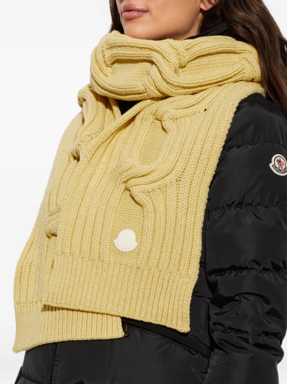 Moncler Kabelgebreide sjaal Geel