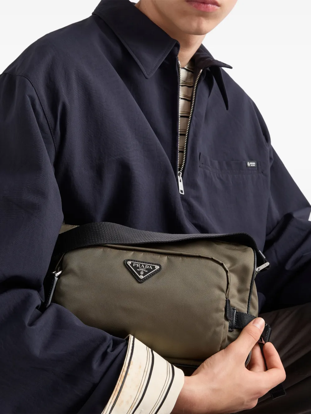 Prada Medium Re-Nylon en Saffiano leren schoudertas Groen