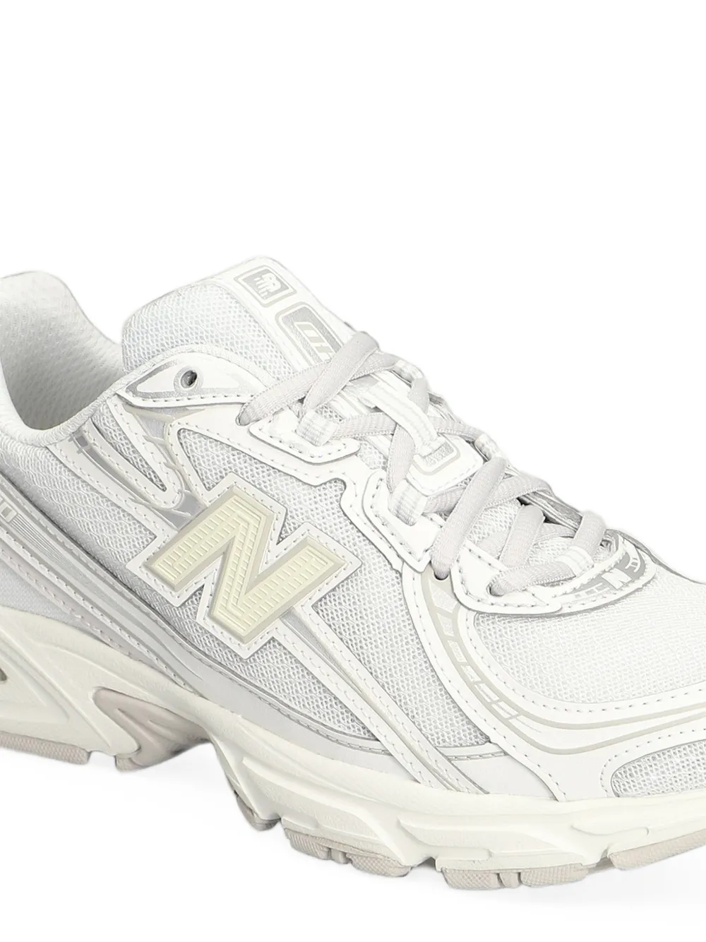 New Balance 740 sneakers met mesh vlak Wit