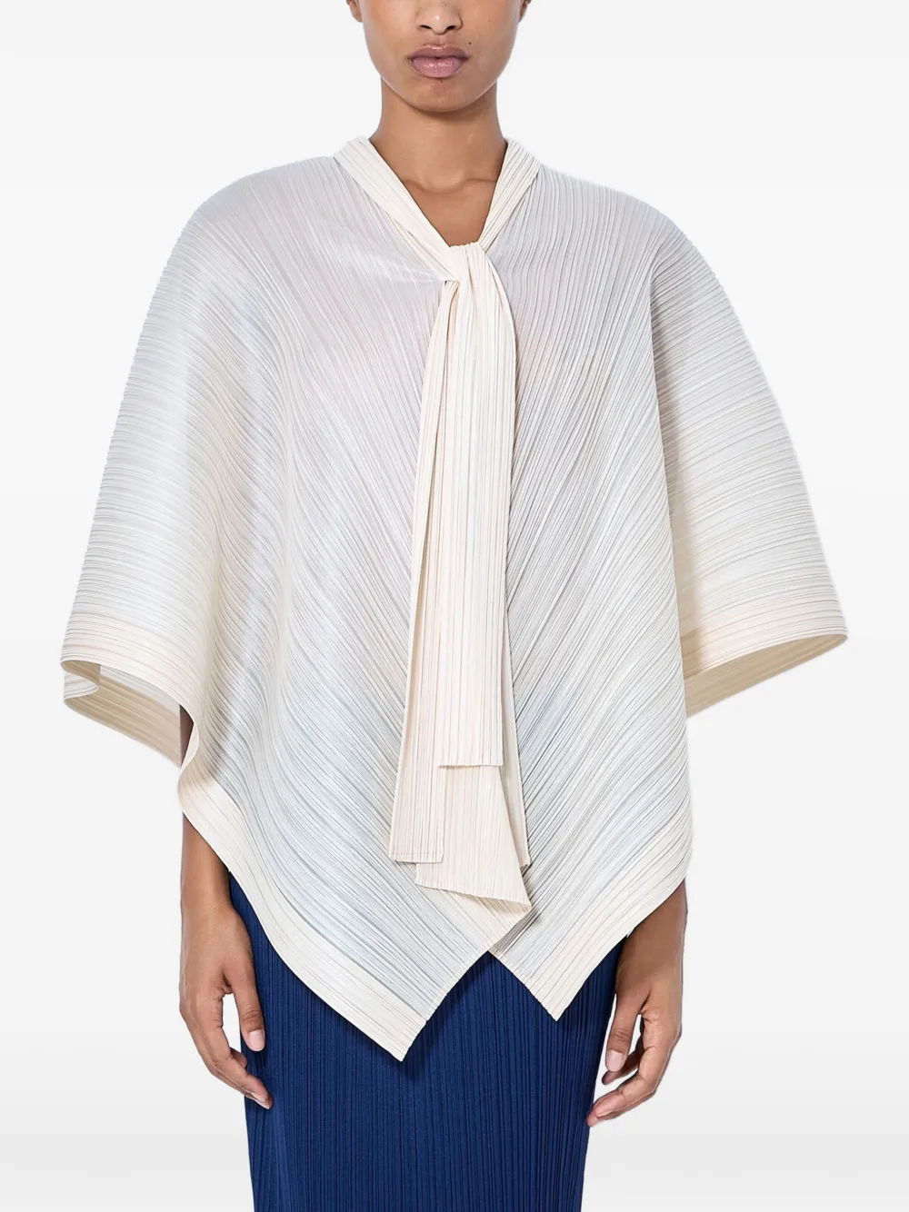 Pleats Please Issey Miyake tie-neck pleated blouse - Toni neutri