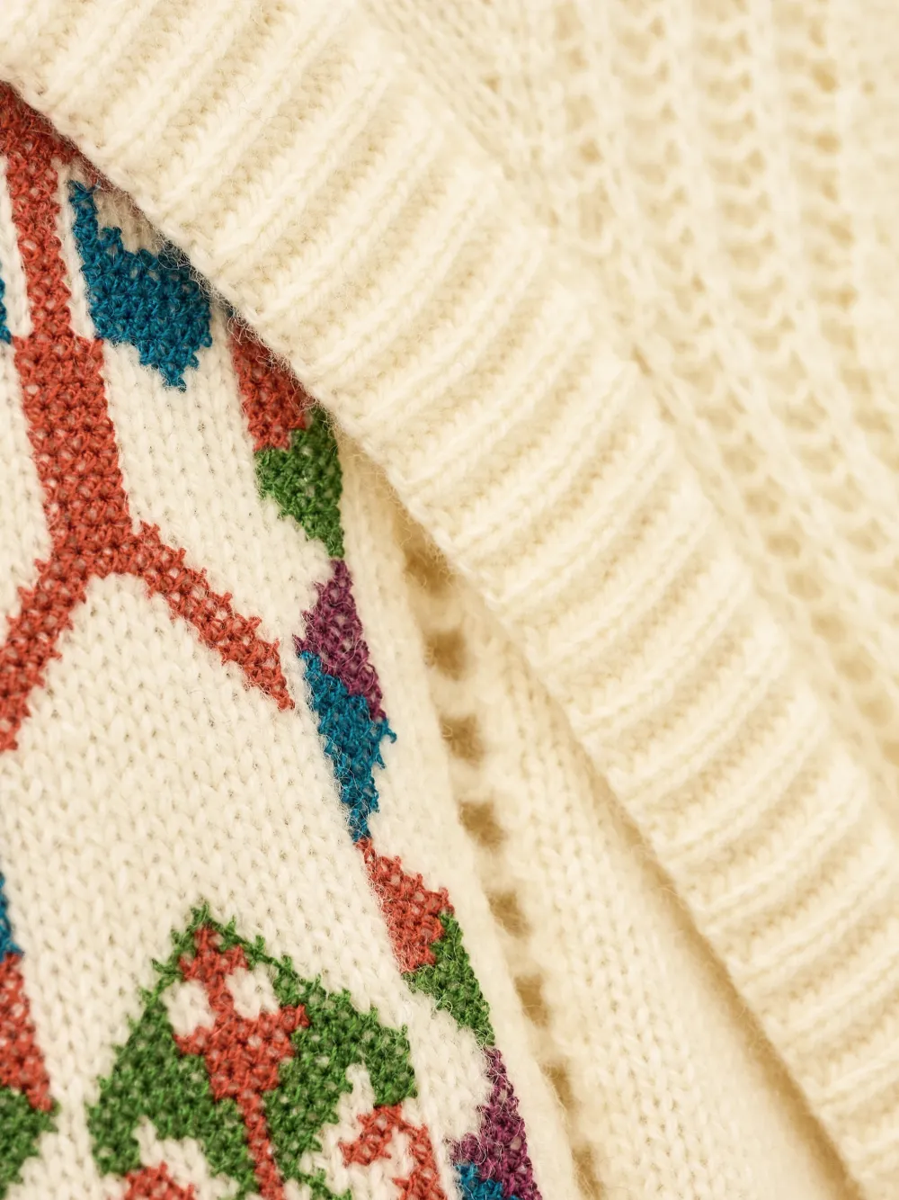 Ba&Sh Trui met pofmouwen en geometrisch patroon Beige