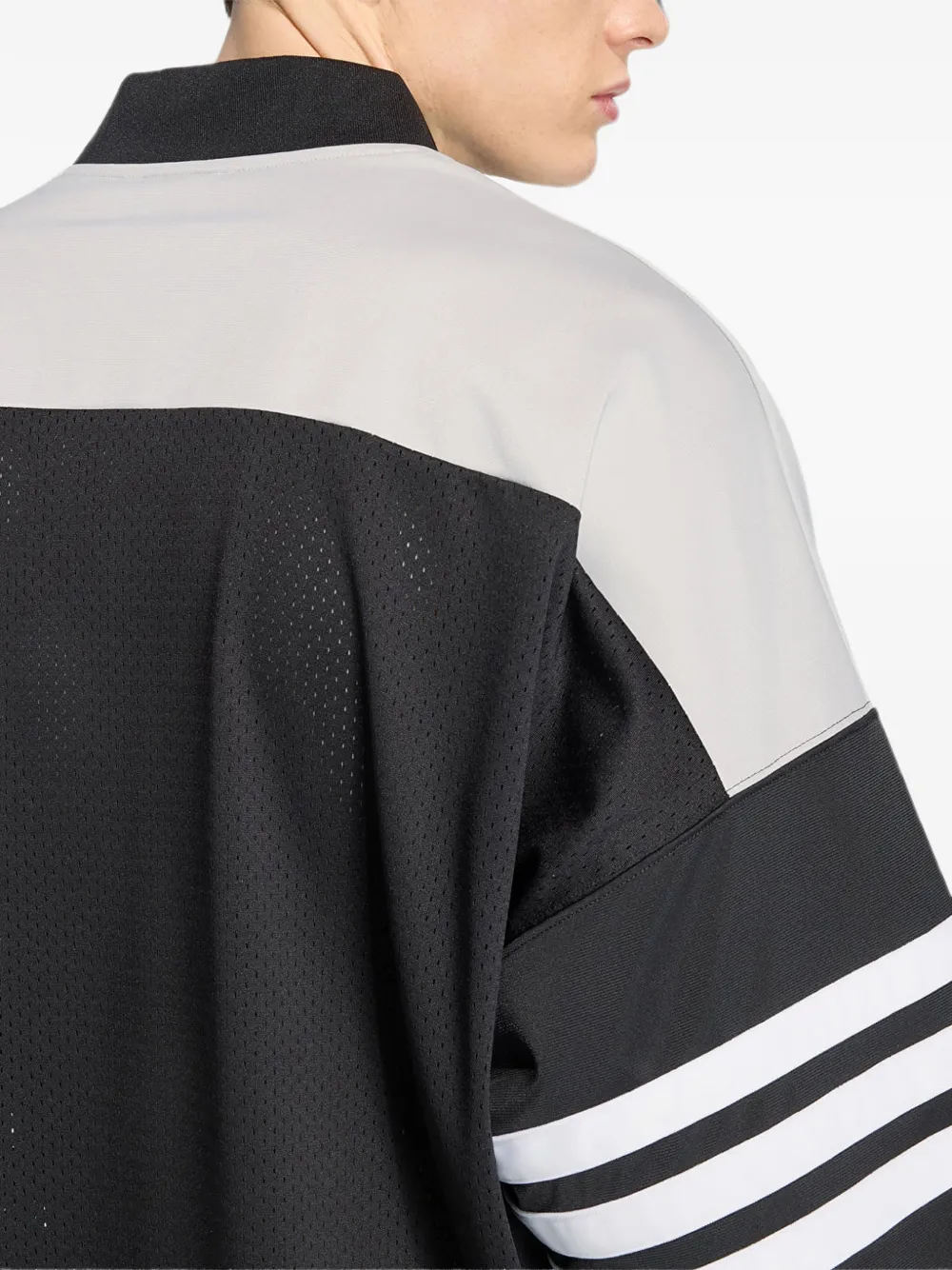 adidas mesh-panelled logo-print T-shirt Zwart