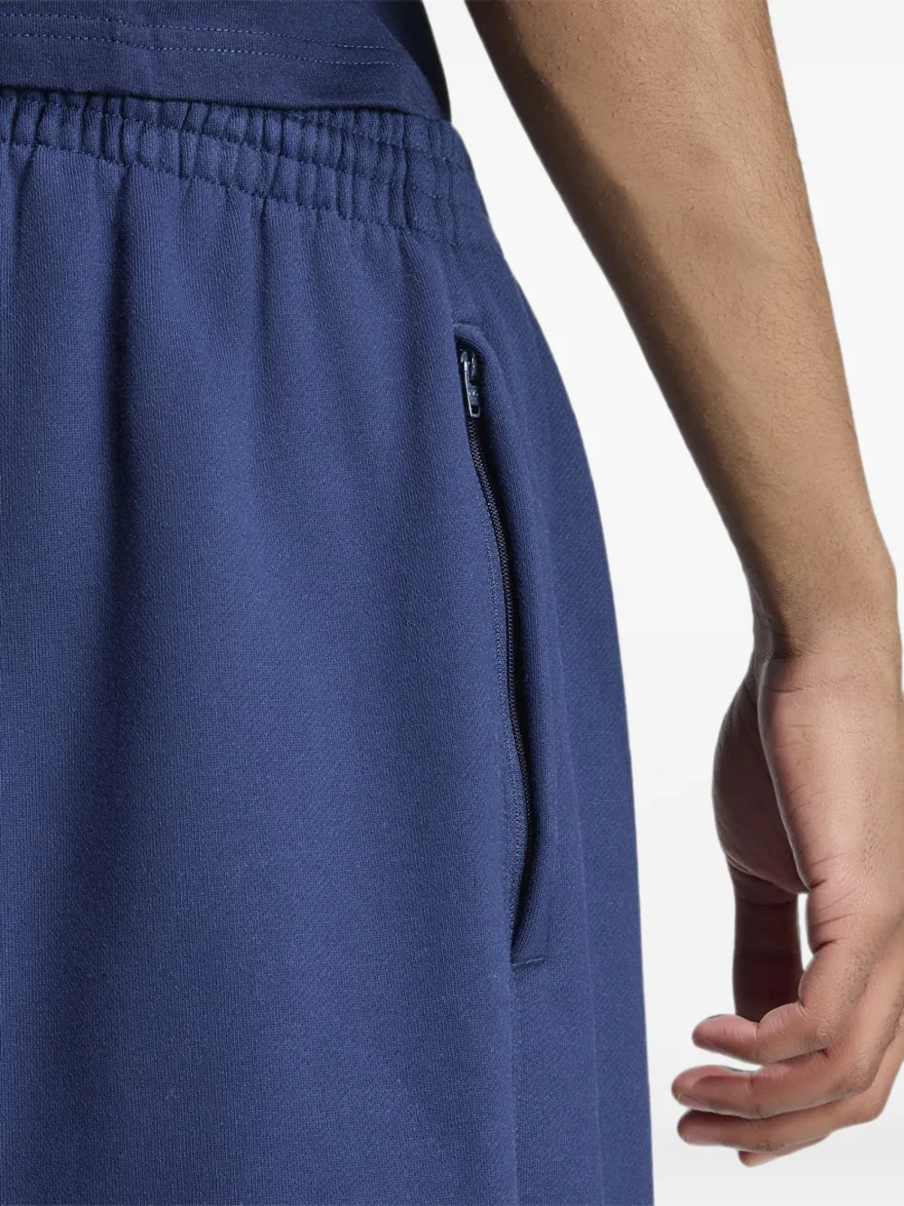 adidas logo-embroidered track pants Blauw