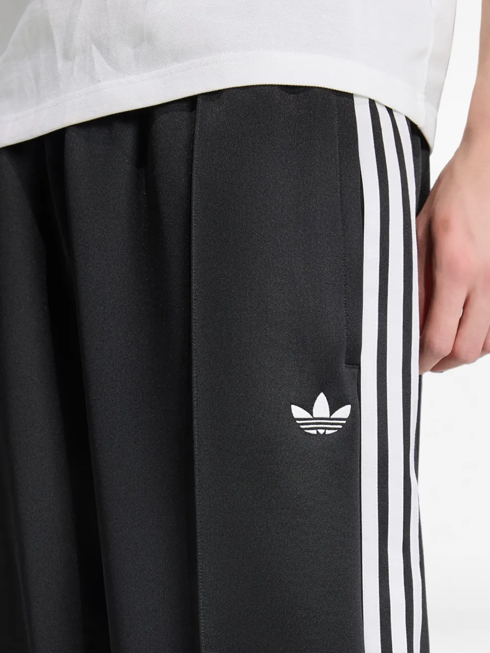 adidas side-stripe track pants Zwart