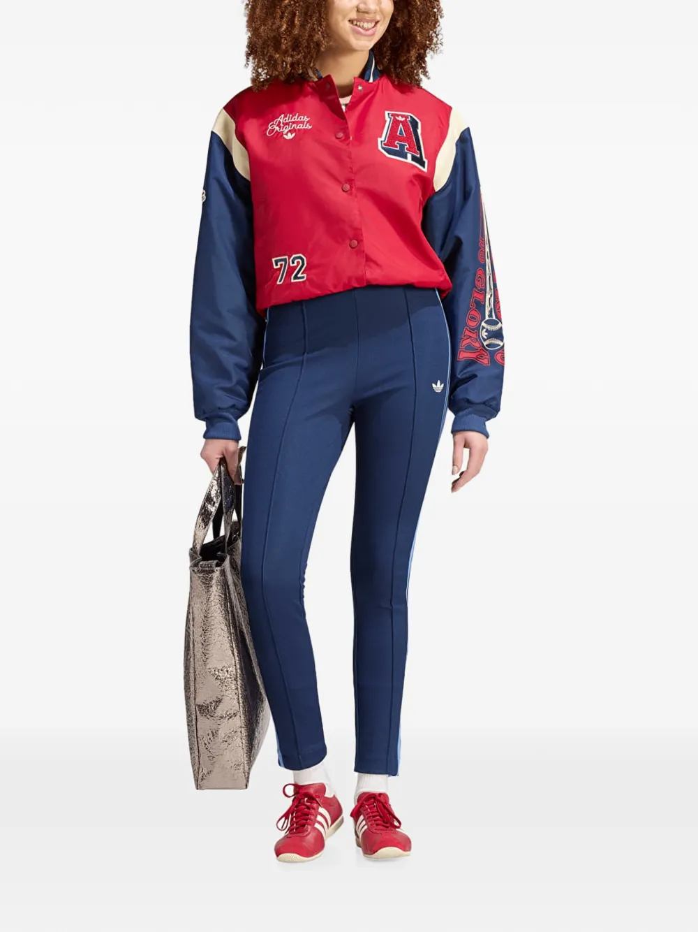 adidas bomber jacket with badges Rood