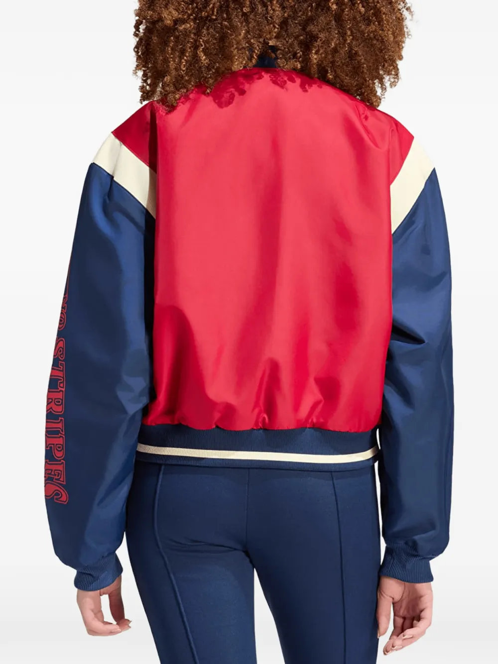 adidas bomber jacket with badges Rood
