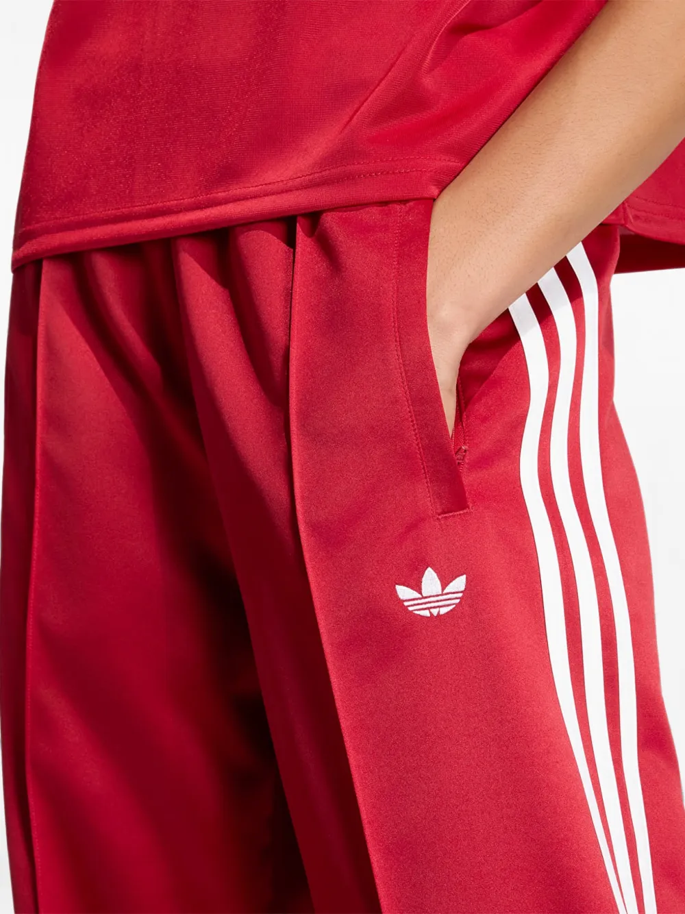 adidas Sst loose track pants Rood