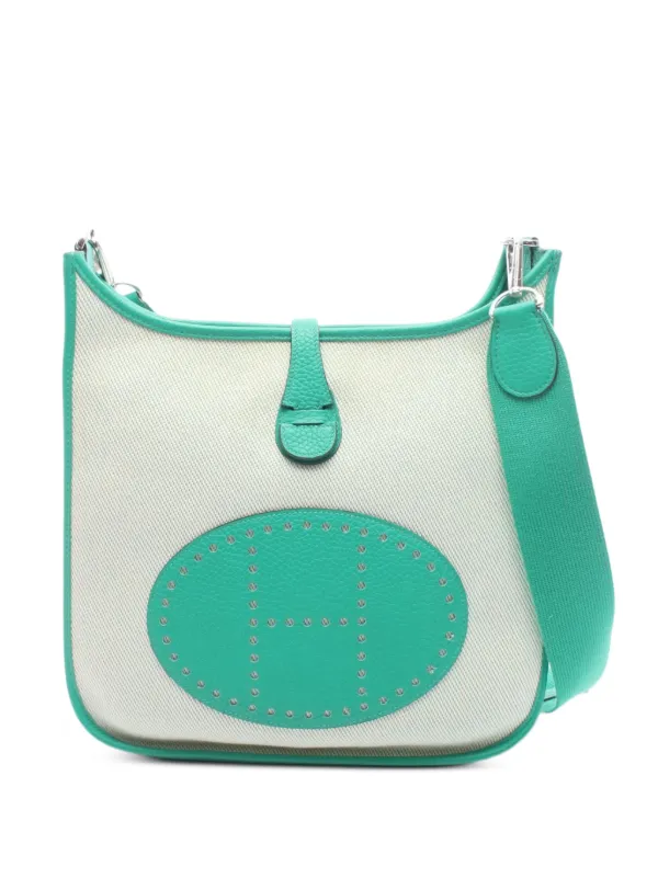 Hermès Pre-owned 2022 PM Evelyne III Shoulder Bag in White