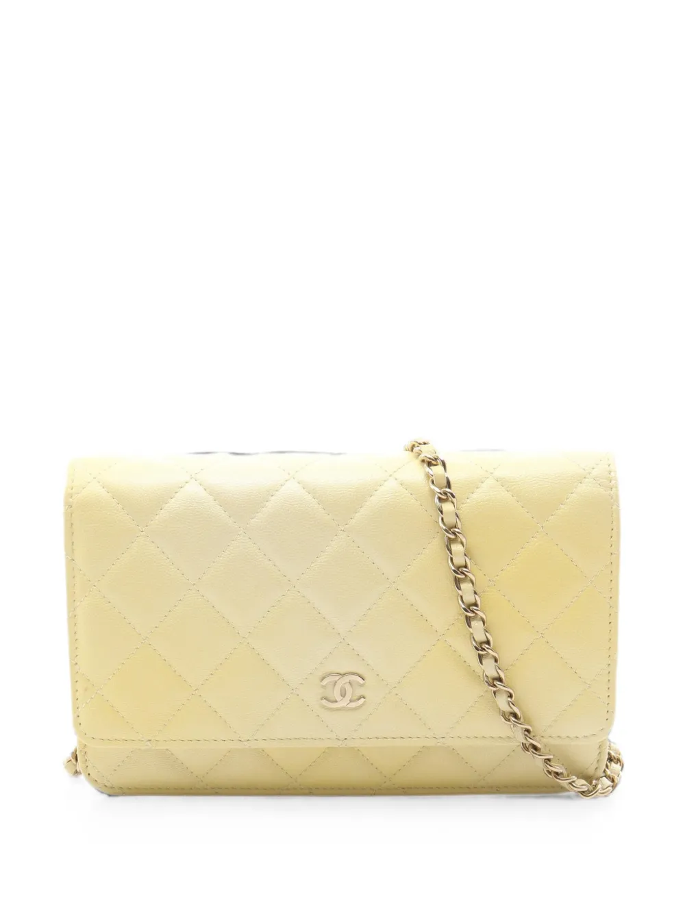 CHANEL Pre-Owned Matelassé wallet-on-chain - Gelb