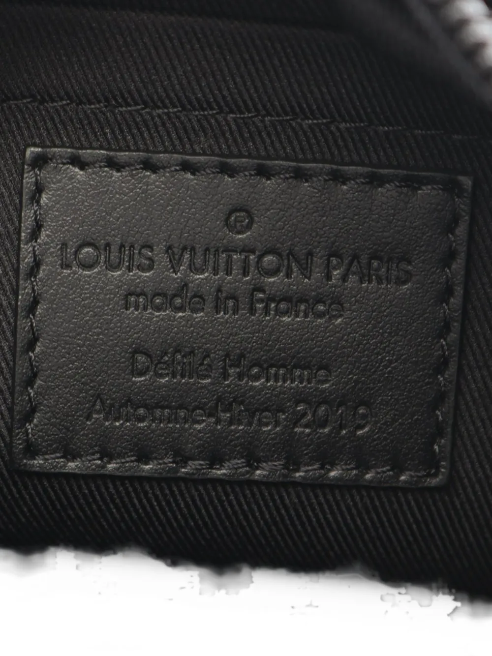 Louis Vuitton Pre-Owned 2019 Taïga mini-schoudertas Zwart