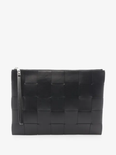 Bottega Veneta Pre-Owned 2020s maxi Intrecciato clutch bag