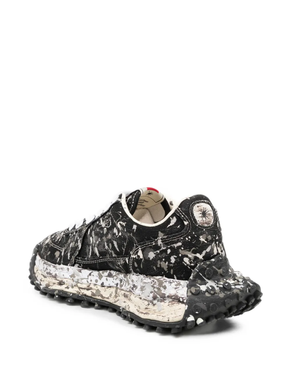 Maison MIHARA YASUHIRO paint-splatter sneakers Zwart