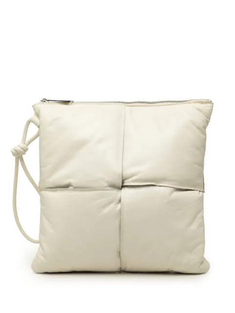 Bottega Veneta Pre-Owned 2012-2026 Nappa Maxi Intrecciato Padded Square Wristlet Pouch clutch bag