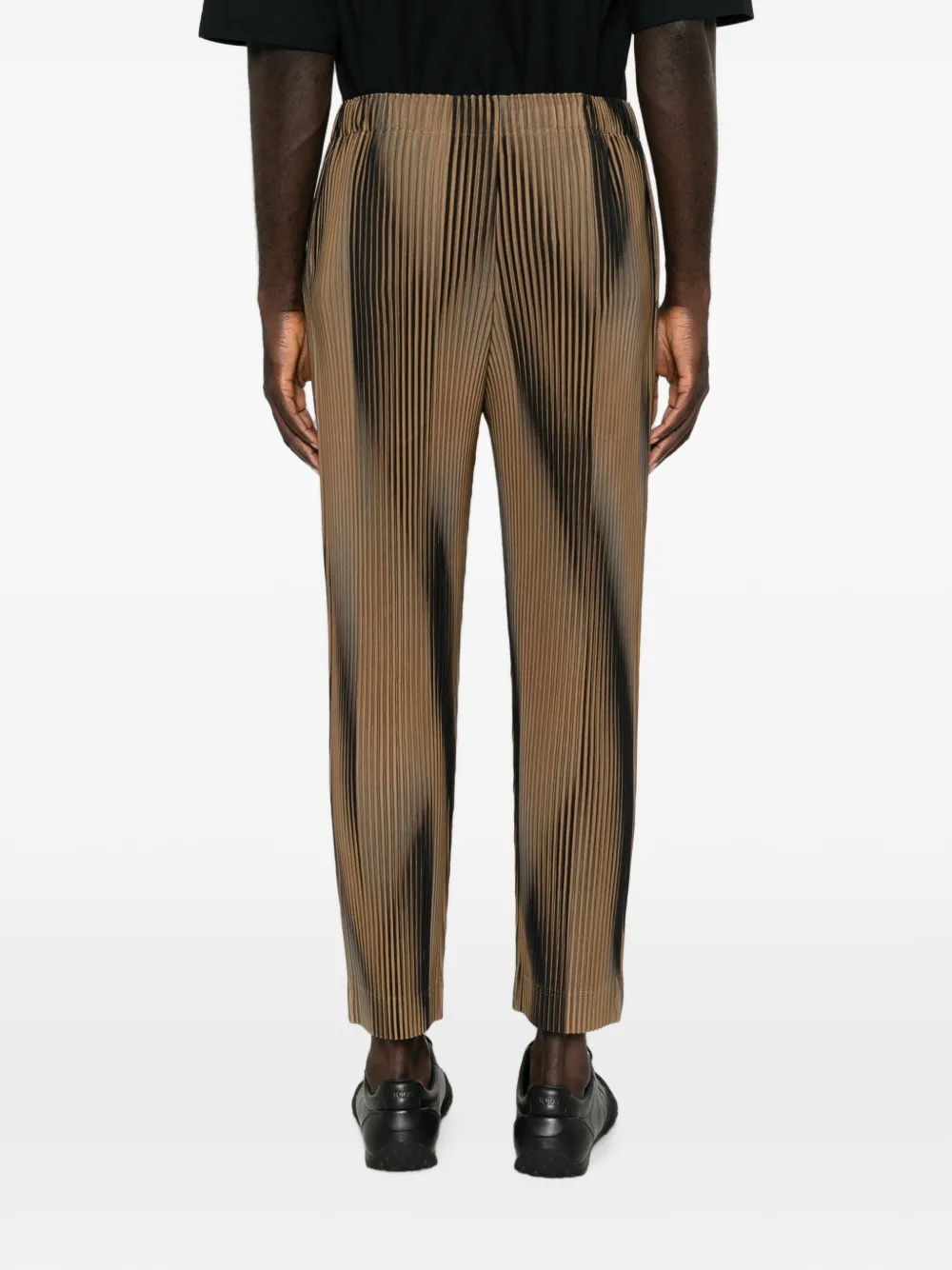 Homme Plissé Issey Miyake Cropped broek Bruin