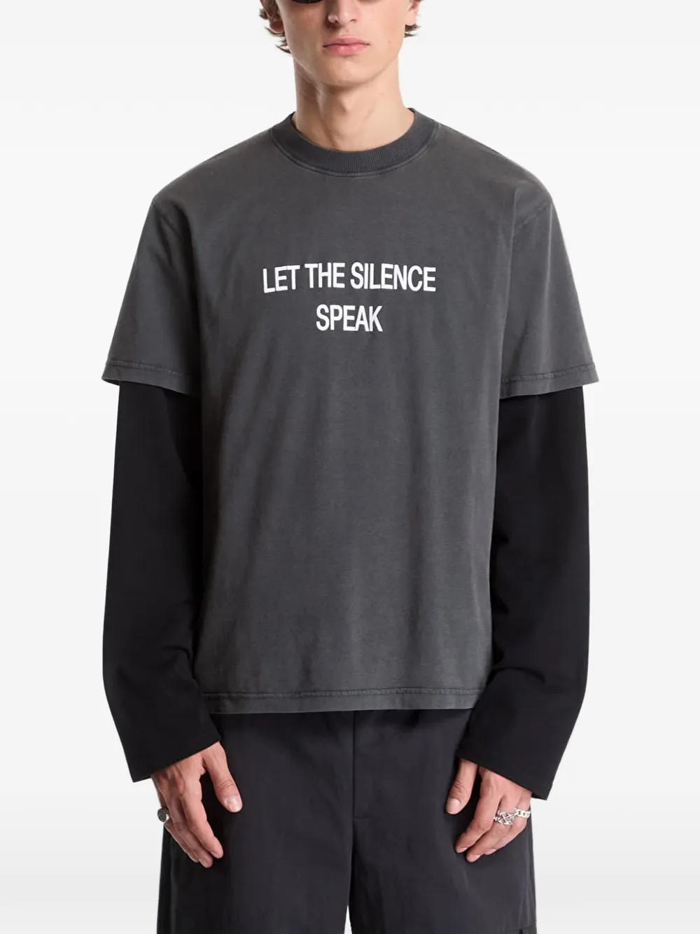 HELIOT EMIL Tacito T-shirt met gelaagde mouwen Grijs