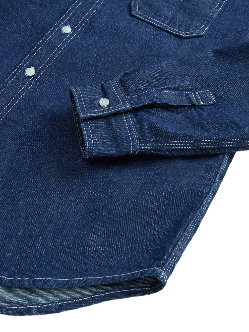 Woolrich contrast-stitch denim shirt Blauw