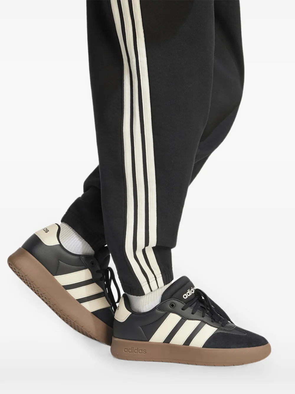 adidas Kit 3-stripes regular cuffed pants Zwart