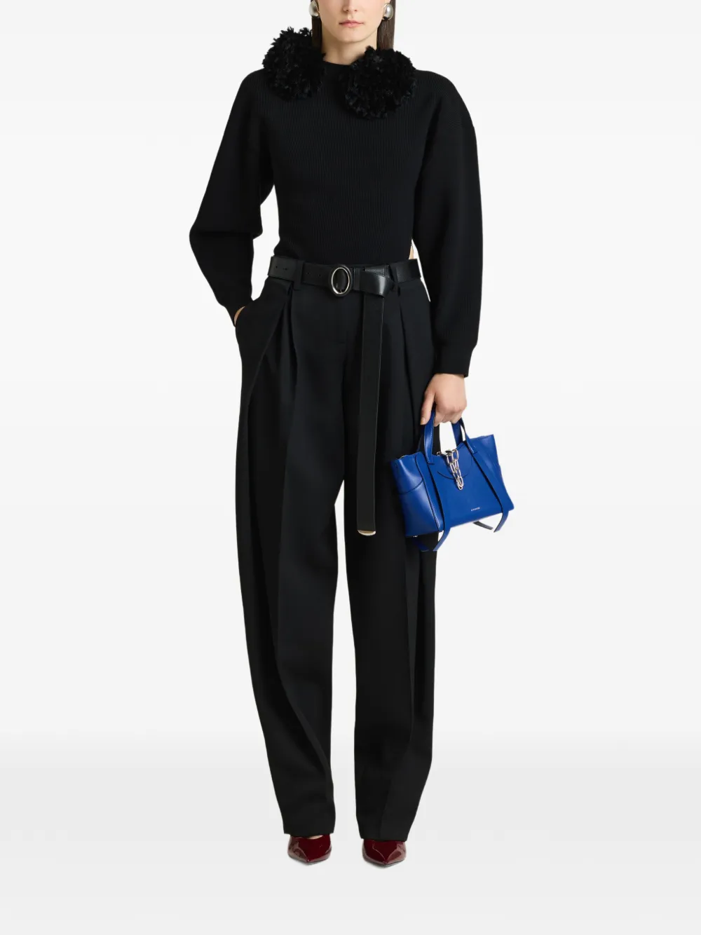 Givenchy Wollen asymmetrische trui met pompons Zwart